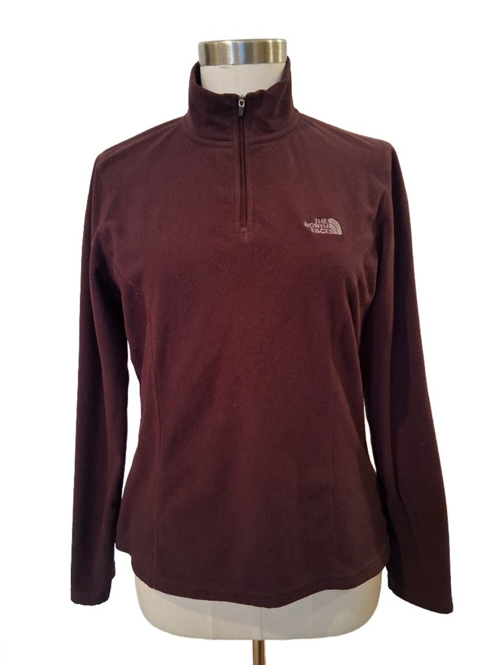 North Face Eggplant TKA100 Women's Microfiber Fleece 1/4 Zip Long Sleeve Top LG